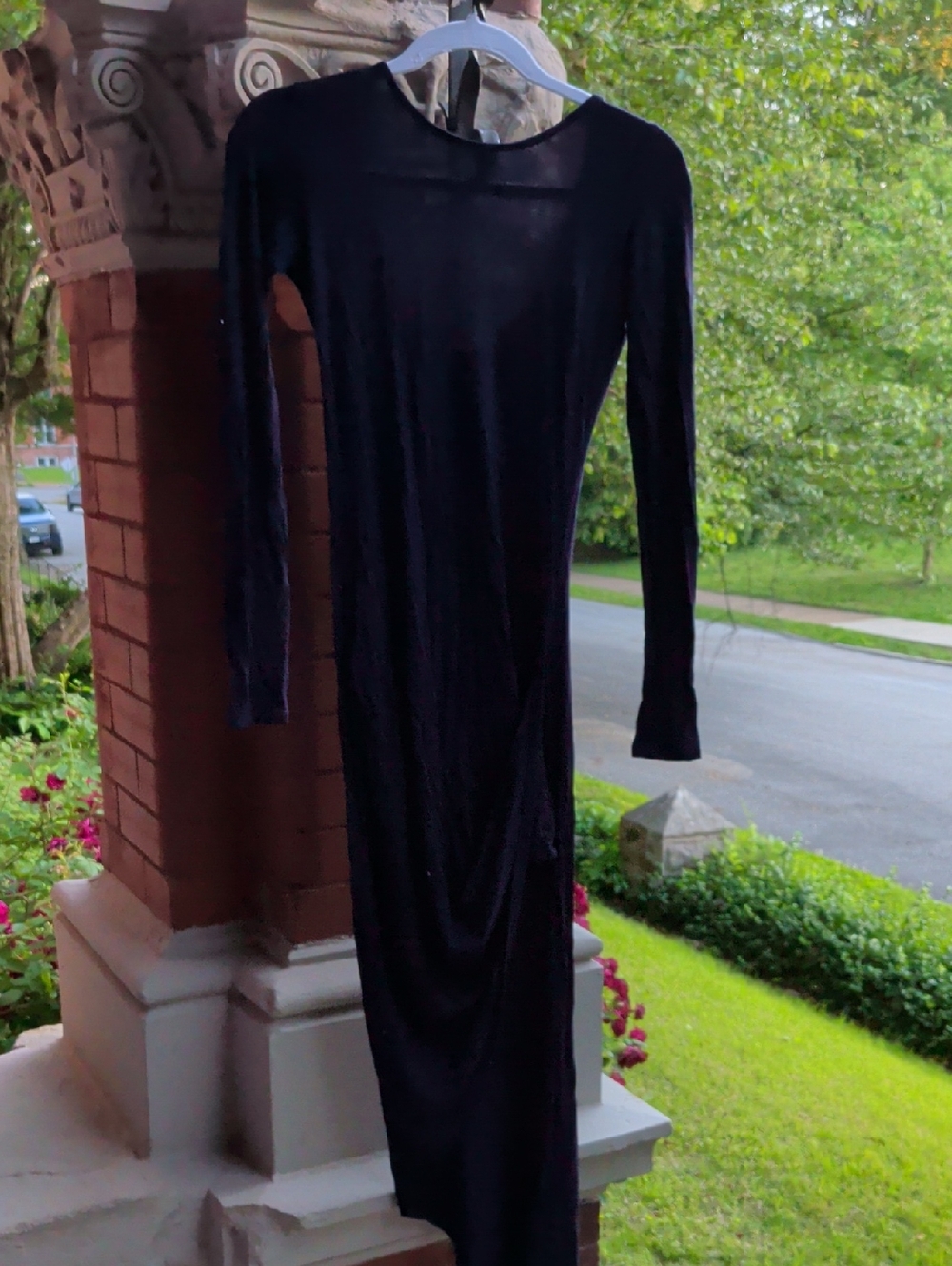 Classic Black Long-Sleeve Bodycon Dress